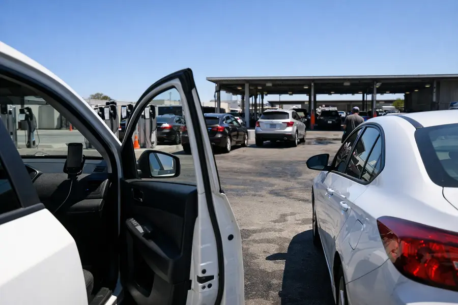 Lyft Q2 2026: Revenue Beats, EPS Misses as Riders Hit Record