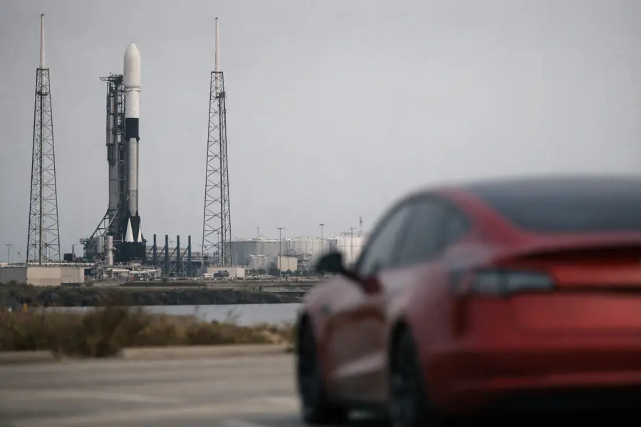 SpaceX Lockup Expiry Hits Thursday, Tesla Slips